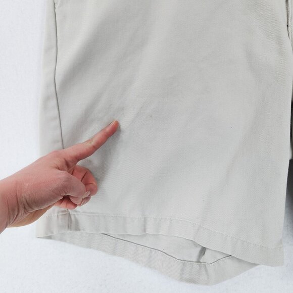 Eddie Bauer Shorts Men 40 Off White Cream Flat Front Chino Cotton Classic Casual - Picture 3 of 16
